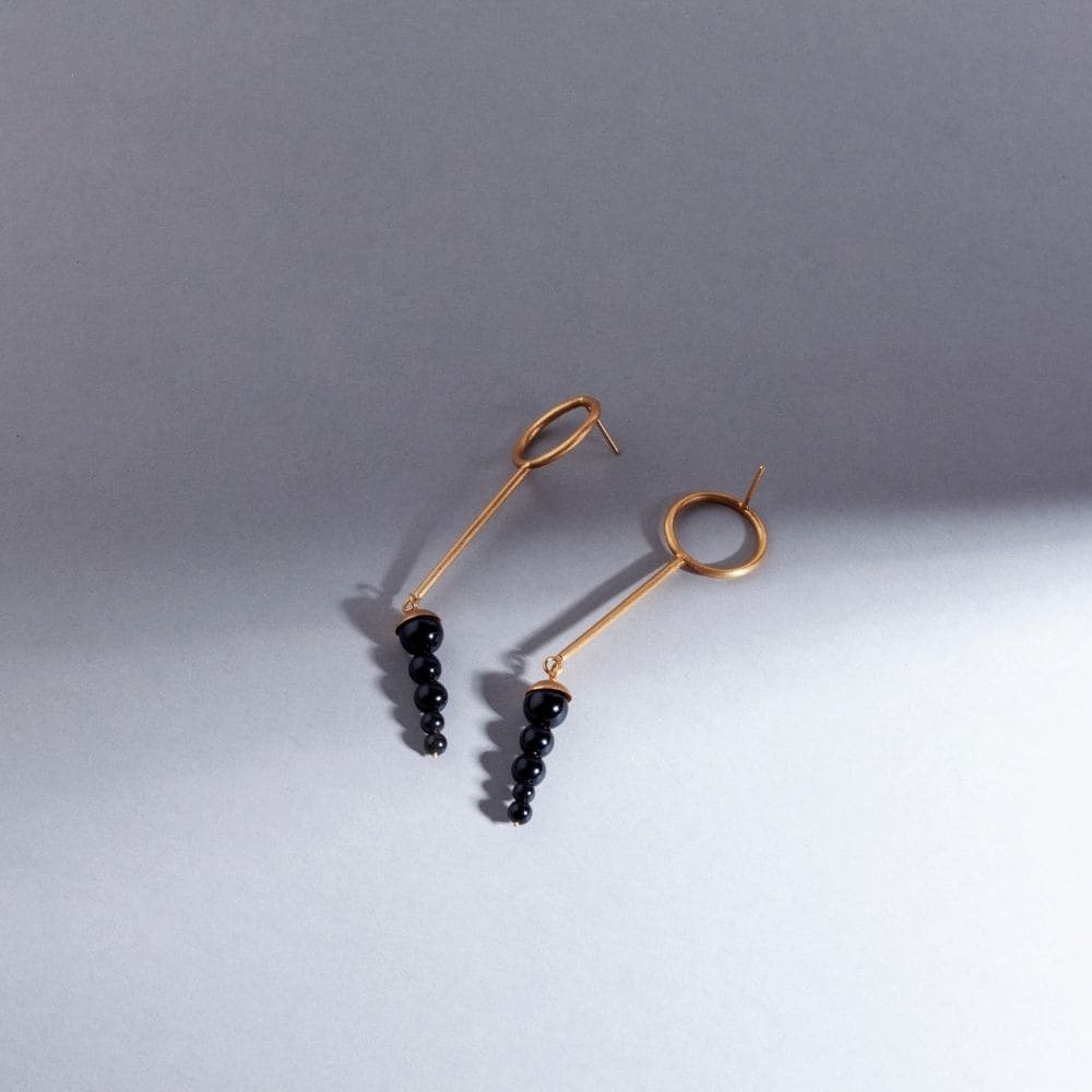 Arete Galatea Oro 24 Kilates Piedras Naturales diseño monderno minimalista joya mujer