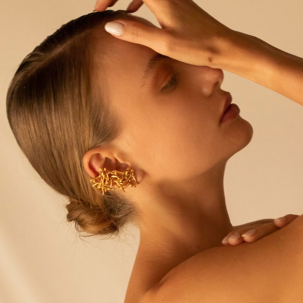 Tips para elegir los mejores aretes según tu tipo de rostro